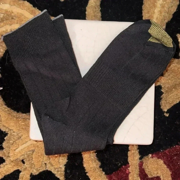 Men’s Gold Toe Black Socks 4 NEW Pairs NWOT - Picture 6 of 7